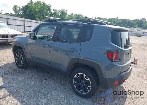 2016 Jeep Renegade Trailhawk z USA, uszkodzony, nr VIN ZACCJBCT3GPD17271